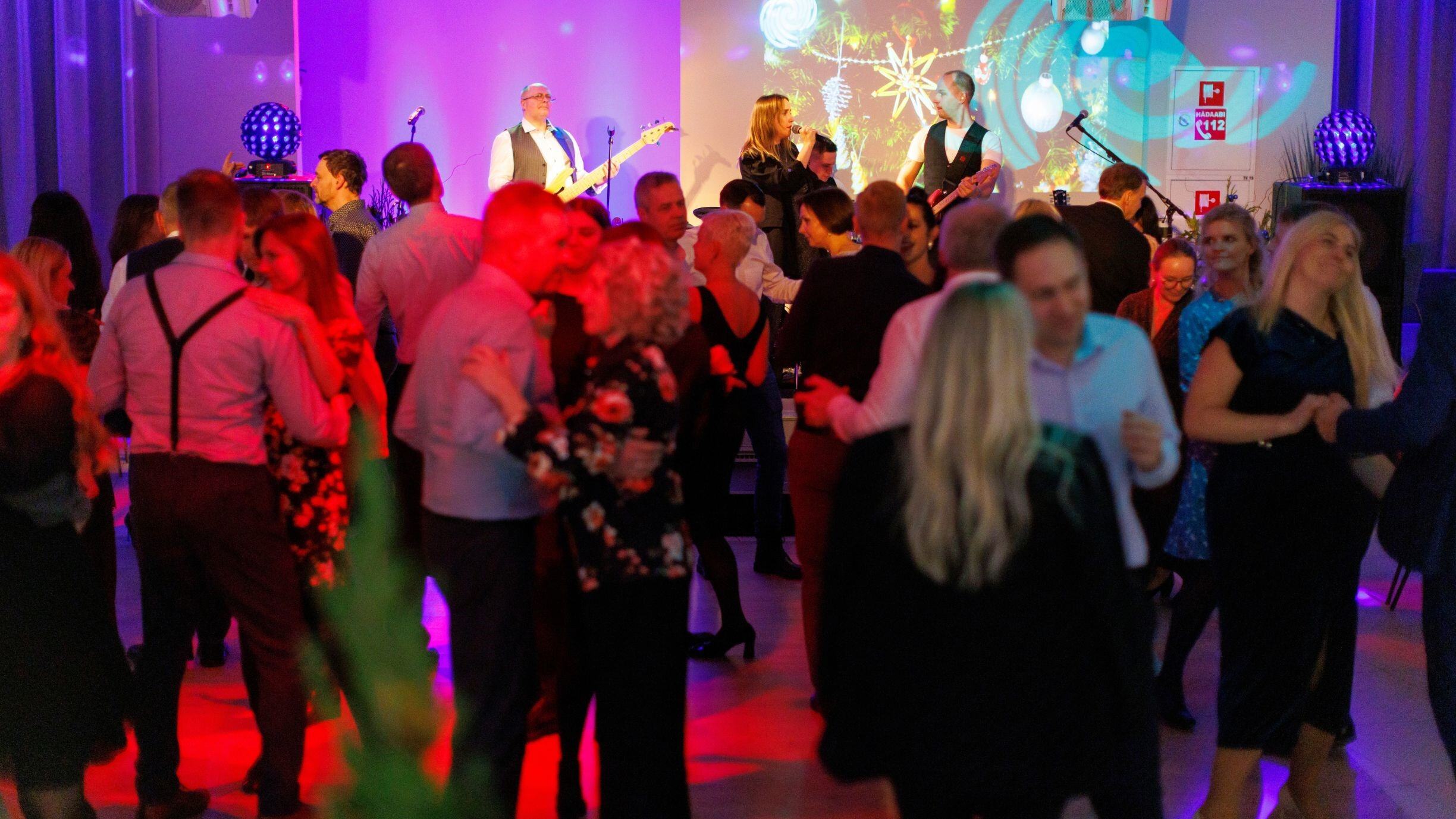 Nero Gala Margit Tali bändiga