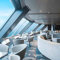 Utsikt mot havet i Seaview Lounge på Helsingforskryssning