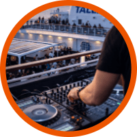 DJ pult õues