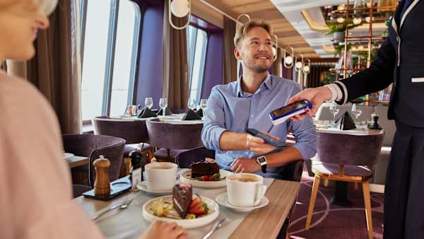 Päiväristeilytarjous Helsingistä Tallinnaan